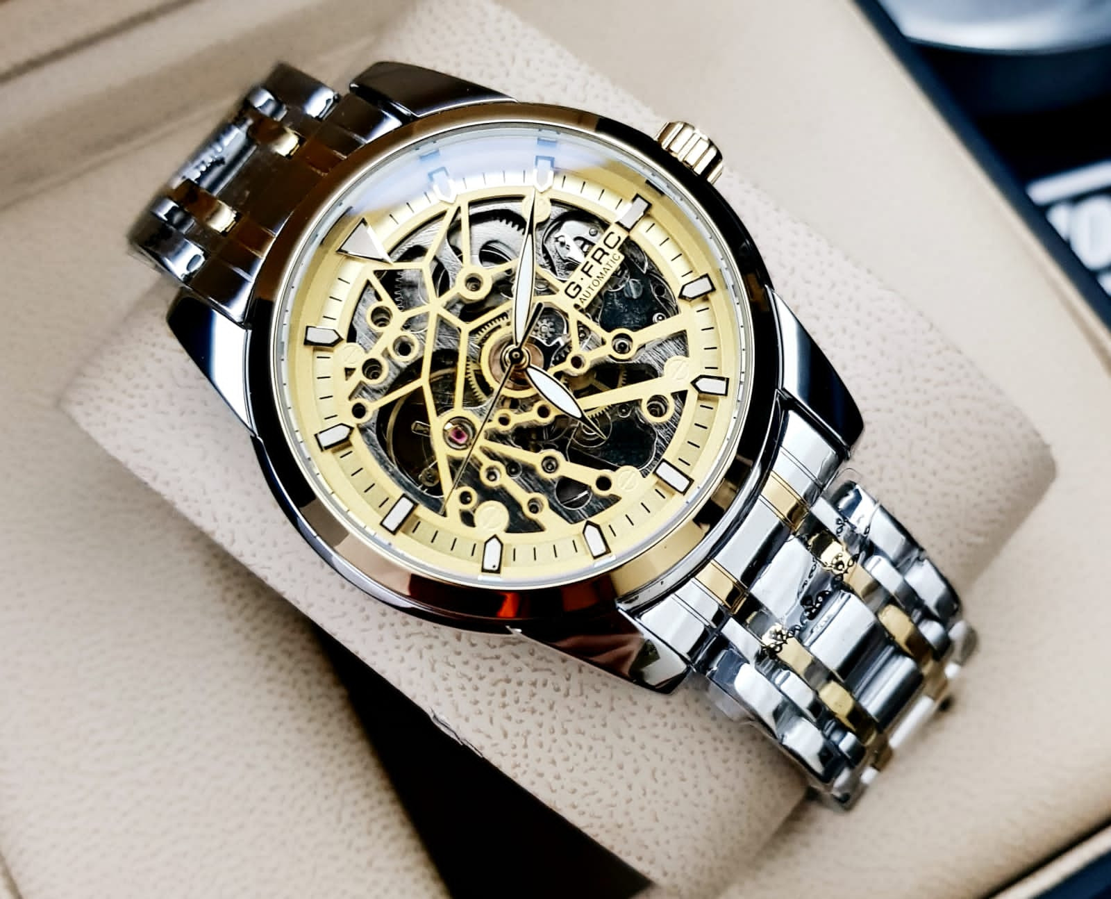 170230281117023028119d65efab-527e-4efe-ae43-7b293b1a3776